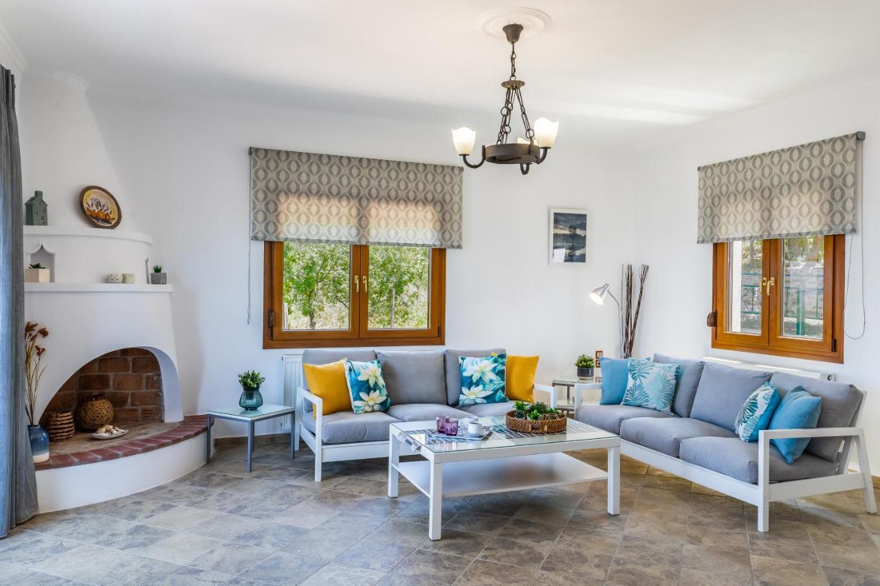 Villa Margini, Aegean Views , Pool Villa, Skopelos Ngoại thất bức ảnh